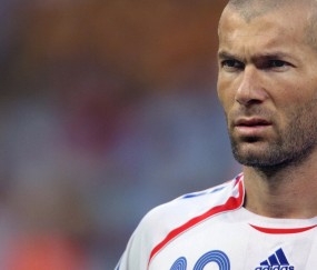 开云体育-赛道新纪元，梅赛德斯横扫法拉利，周冠宇刷新纪录改写F1格局